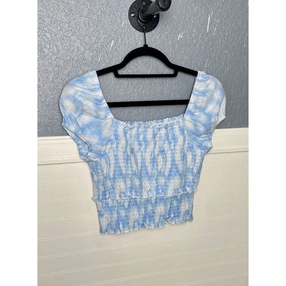 Lush Women’s Tie-Dye Smocked Square Neck Crop Top Blue